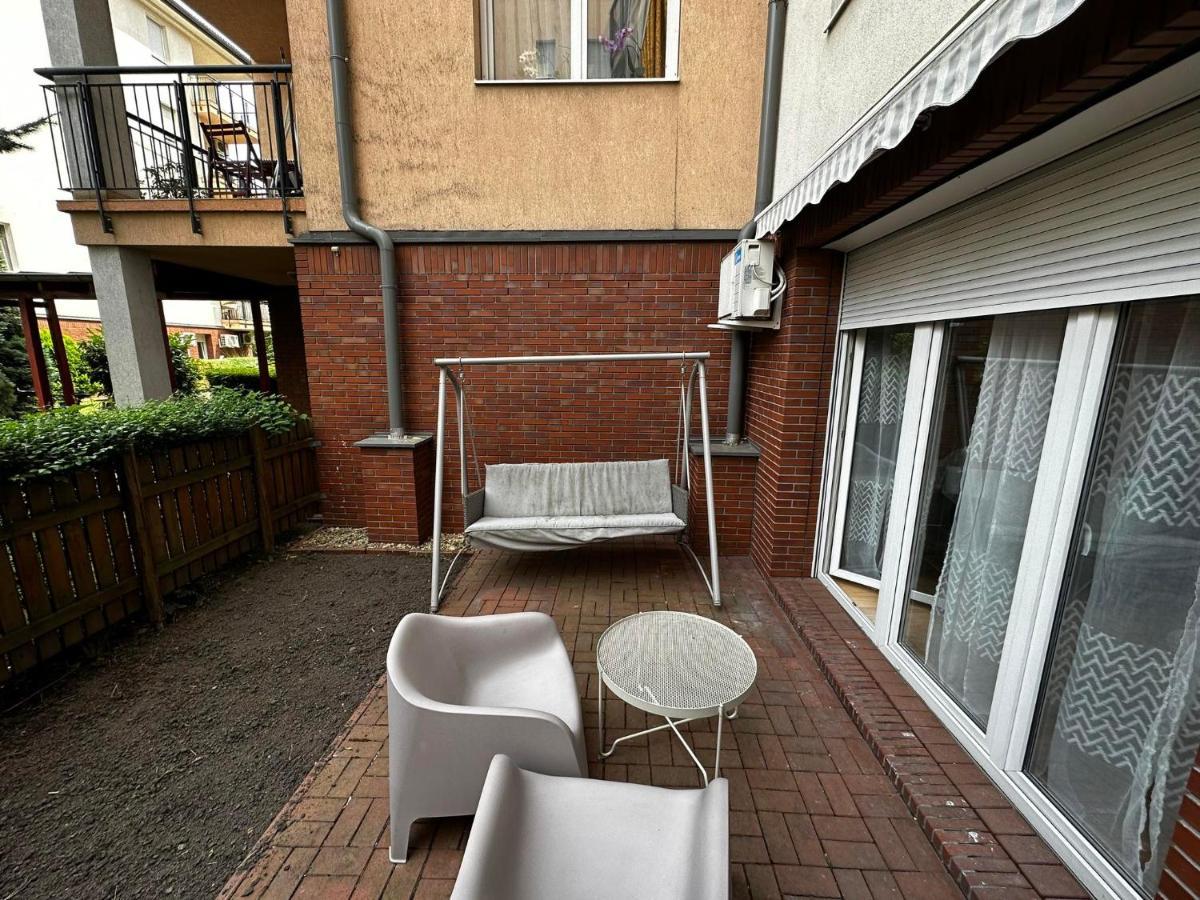 S3 Residences Ilka Studio Serviced Cozy Appartment Budapest Luaran gambar